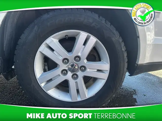 Dodge Journey Traction avant 4 portes, SXT 2012 à vendre in Cars & Trucks in Laval / North Shore - Image 9