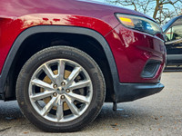 2019 JEEP CHEROKEE LATITUDE Certification included. HST and Licensing Extra FINANCING AVAILABLE Appl... (image 5)