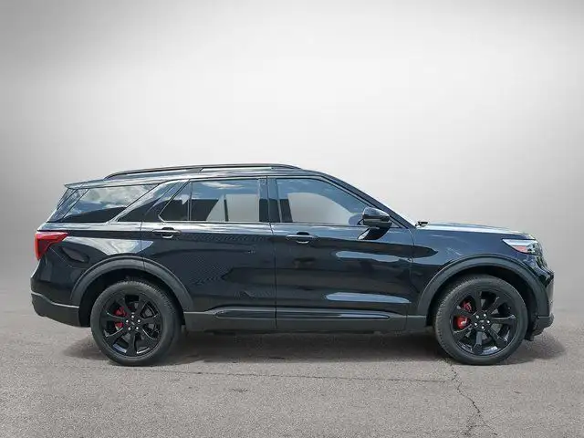 2022 Ford Explorer ST in Cars & Trucks in Windsor Region - Image 5