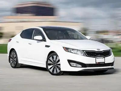 2013 Kia Optima SX PKG , White Exterior on Black Interior comes with Navigation and Back up Camera ,...