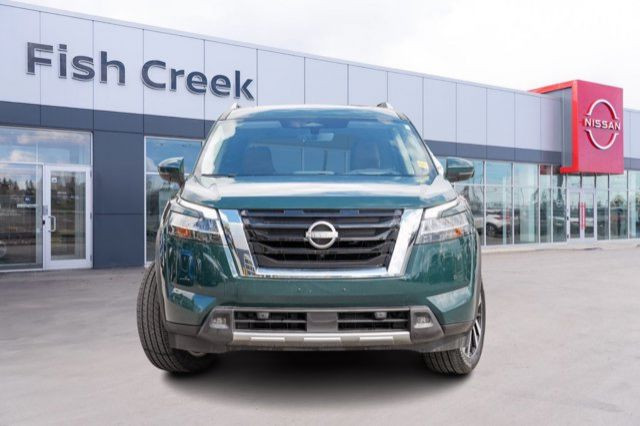 2024 Nissan Pathfinder Platinum | Nissan Executive Demo | No in Cars & Trucks in Calgary - Image 2