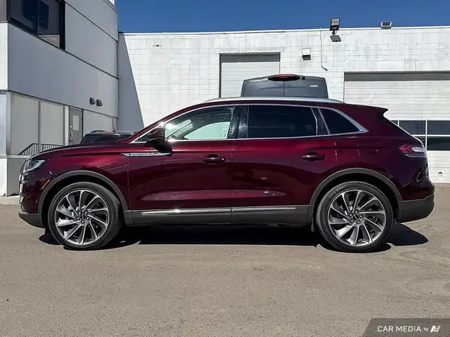 2021 Lincoln Nautilus Reserve dans Autos et camions dans Ville d’Edmonton - Image 4