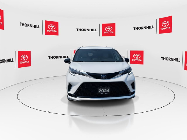 2024 Toyota Sienna XSE 7-Passenger NEW ALIGNMENT,FULL SERVICE... in Cars & Trucks in City of Toronto - Image 4