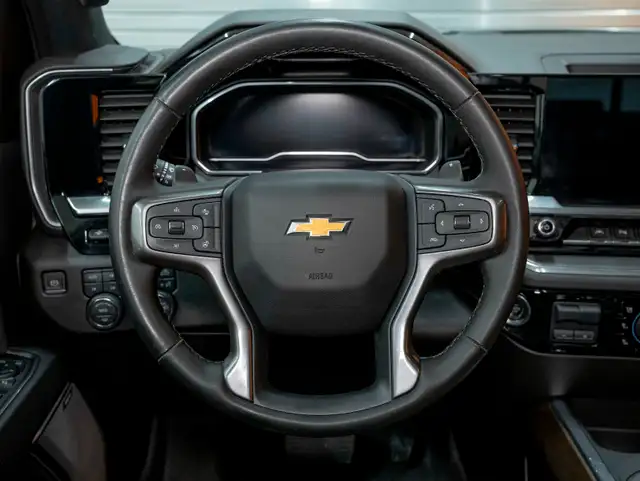 2023 Chevrolet Silverado 1500 HIGH COUNTRY CREW 4X4 V8 *TOIT* NA in Cars & Trucks in Laurentides - Image 13
