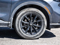 **MARKET VALUE PRICING**, AWD, 4-Wheel Disc Brakes, 6 Speakers, ABS brakes, Air Conditioning, AM/FM... (image 5)