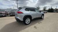 This Toyota Corolla Cross is equipped with: Fabric Seat Trim, Sunroof, Heated front seats, Heated St... (image 2)