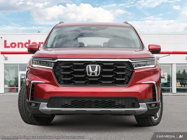 2025 Honda Pilot Touring in Cars & Trucks in London - Image 2