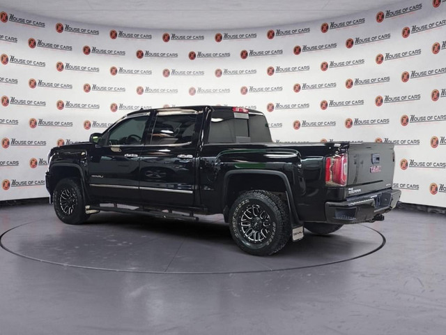 2017 GMC Sierra 1500 4WD Crew Cab 143.5 Denali in Cars & Trucks in Medicine Hat - Image 4