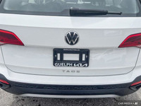 Former Daily Rental: Window Grid And Roof Mount Diversity Antenna, Variable Intermittent Wipers, Ure... (image 6)