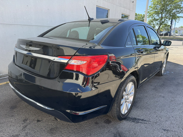 2014 Chrysler 200 LX AUTOMATIQUE FULL AC MAGS in Cars & Trucks in Laval / North Shore - Image 3