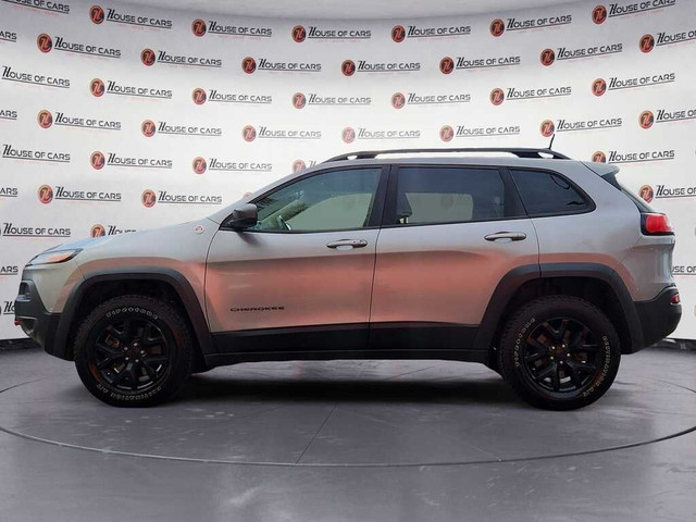  2018 Jeep Cherokee Trailhawk4x4 Backup Camera Bluetooth Leather in Cars & Trucks in Calgary - Image 2