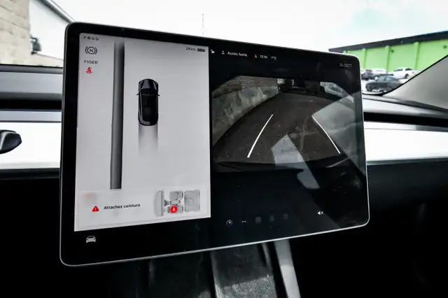 2023 Tesla Model 3 Base • FAST CHARGING • NAV • 360 CAM • SUNROO in Cars & Trucks in Kingston - Image 20