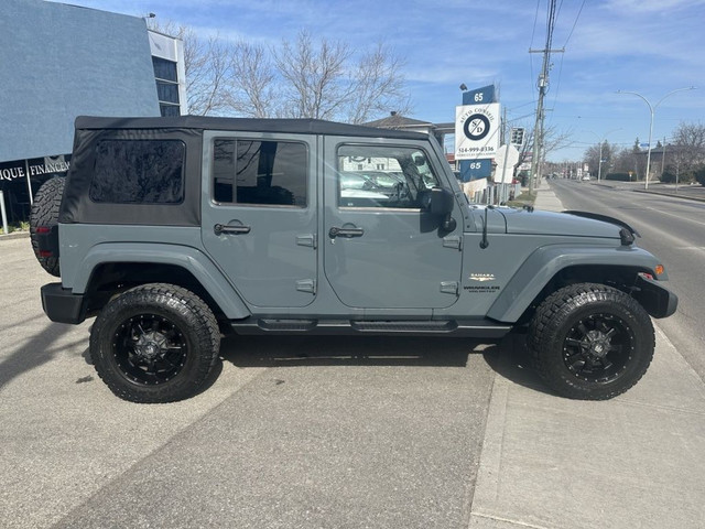 2015 Jeep Wrangler Unlimited Sahara in Cars & Trucks in Laval / North Shore