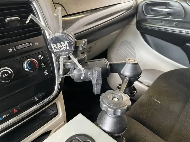 2015 Ram Cargo Van C/V in Cars & Trucks in City of Montréal - Image 22