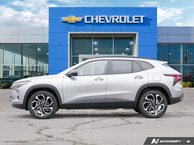 2025 Chevrolet Trax 2RS in Cars & Trucks in London - Image 3