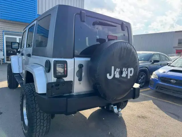 2007 JEEP Wrangler Sahara in Cars & Trucks in Laval / North Shore - Image 7