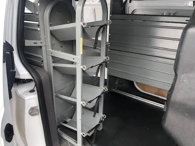 2019 FORD TRANSIT CONNECT VAN XLT $5K UPFITTED LOADED CAN FINANC dans Autos et camions dans Calgary - Image 9