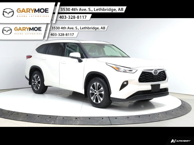 2021 Toyota Highlander in Cars & Trucks in Lethbridge