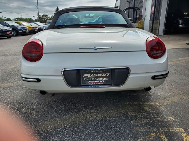  2002 Ford Thunderbird 2dr Conv-MATCHING HARD TOP-CHROME WHEELS- in Cars & Trucks in Leamington - Image 4