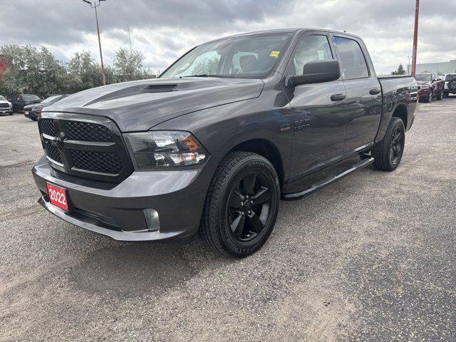 2022 Ram 1500 Classic EXPRESS**CREW**4X4**HEMI**8.4 in Cars & Trucks in Mississauga / Peel Region