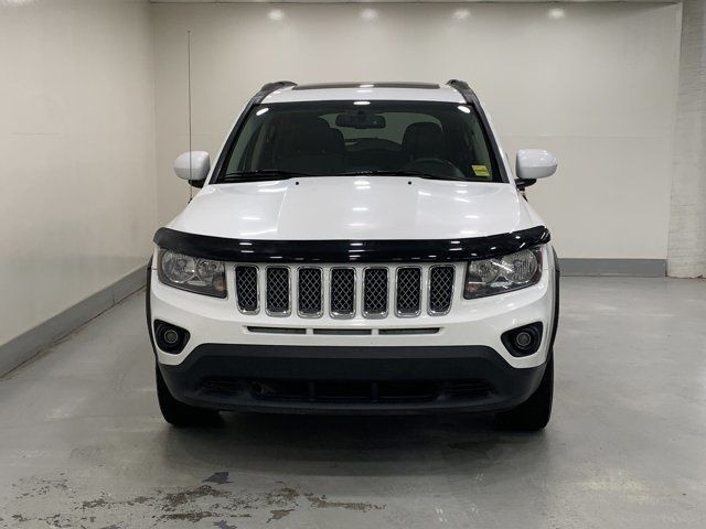 2014 Jeep Compass North in Cars & Trucks in Regina - Image 2