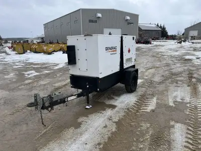 2017 Generac Magnum MMG25FHI Genset powered by a Isuzu 35hp diesel engine. 1 phase 120/240 and 3 pha...