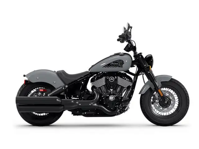 2025 Indian Chief Bobber Dark Horse Storm Gray in Street, Cruisers & Choppers in Edmonton - Image 2