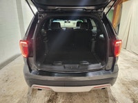 Engine: V6 Cylinder Engine 3.5L L/100Km City: 14.9 L/100Km Hwy: 10.7 Safety Equipment Side Impact Be... (image 3)