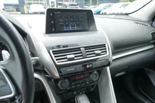 2020 Mitsubishi Eclipse Cross SE | One Owner | No Accidents in Cars & Trucks in Calgary - Image 17