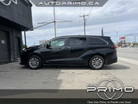 2021 Toyota Sienna XLE Hybride 7 Passagers Automatique avec Sièges en Cuir Toit Ouvrant Navigation C... (image 7)