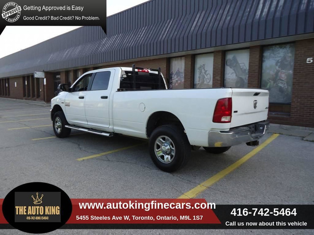 2017 Ram 3500 4X4 ***** 8 FOOT BED ***** SUPER CLEAN in Cars & Trucks in City of Toronto - Image 2