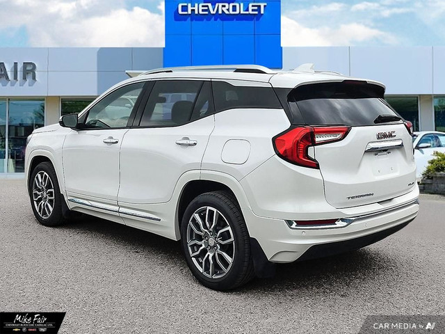 2024 GMC Terrain Denali AWD.power sunroof,keyless start/open,... in Cars & Trucks in Ottawa - Image 4