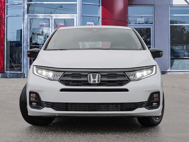 2025 Honda Odyssey SPORT-L in Cars & Trucks in City of Toronto - Image 2