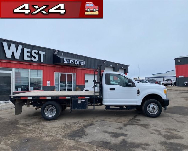 2017 Ford F-350 Super Duty XLT in Cars & Trucks in Edmonton - Image 2