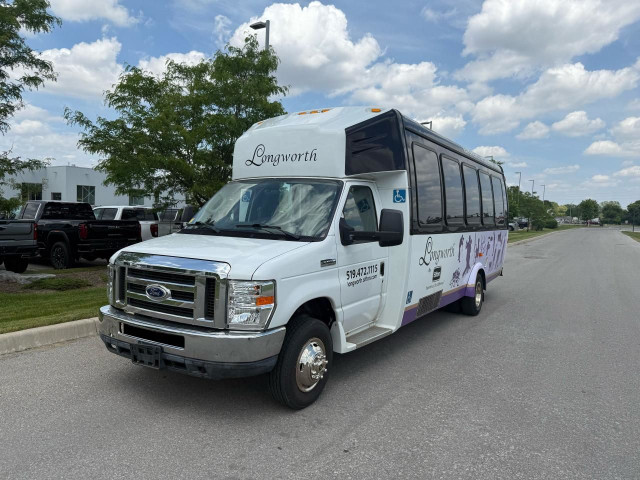 2014 Ford Econoline 19 PASSENGER VAN WITH WHEEL CHAIR in Cars & Trucks in London
