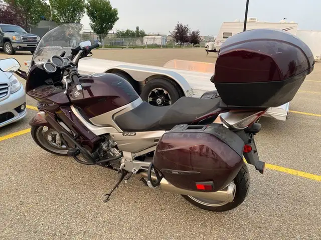 2007 YAMAHA FJR TOURING 1300 (FINANCING AVAILABLE) in Street, Cruisers & Choppers in Kelowna - Image 6