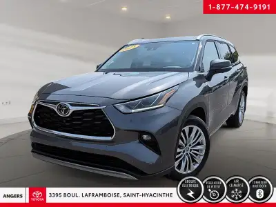 ********NOUVEL ARRIVAGE, PLUSIEURS PHOTOS À VENIR******** Découvrez le Toyota Highlander 2023 Platin...