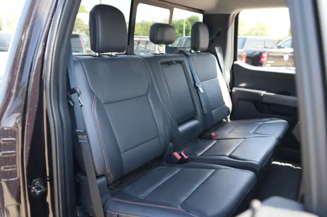 2021 Ford F-150 Lariat FX4 502A GROUP WITH ADAPTIVE CRUISE! in Cars & Trucks in Red Deer - Image 19