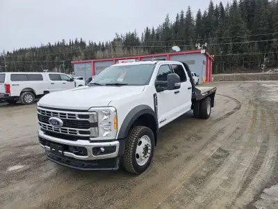 Super Duty F-450 DRW XLT 4WD Crew Cab Deck Truck, 19.5" Steel Wheels, 6.7L V8 Turbo Diesel, 10-Speed...