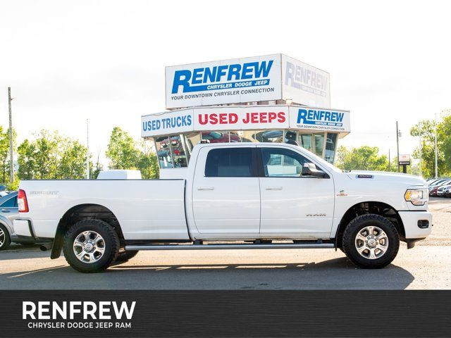 2020 Ram 3500 Sport, Cummins Diesel, Carplay / Android Auto in Cars & Trucks in Calgary