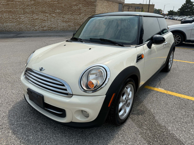 2013 MINI Cooper Hardtop 2dr Cpe in Cars & Trucks in City of Toronto - Image 4