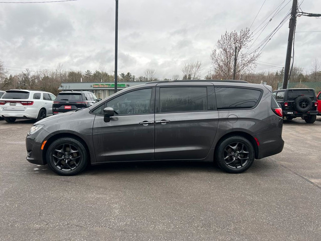  2019 Chrysler Pacifica TOURING LEATHER - S APPEAR- TOW GRP - NA in Cars & Trucks in Napanee - Image 2