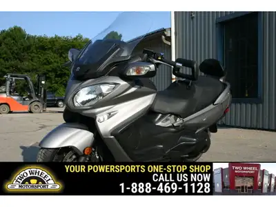 This maxi-scooter is in IMPRESSIVE condition, without even considering the mileage. Fully serviced,...