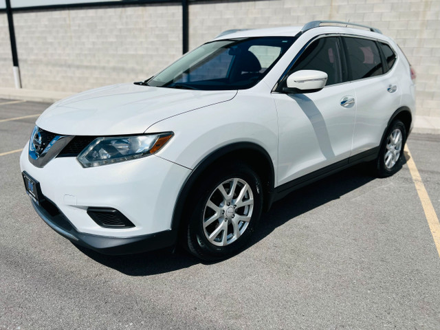 2014 Nissan Rogue S **CLEAN CARFAX REPORT** in Cars & Trucks in Hamilton - Image 2