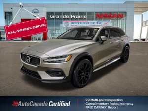 2022 Volvo V60 Cross Country | Sunroof | Leather | Heated Seats