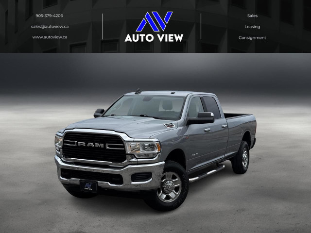 2019 RAM 2500 Big Horn 4x4 Crew Cab 8' Box **CLEAN CARFAX** in Cars & Trucks in Hamilton