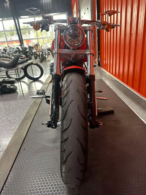 2017 Harley-Davidson Breakout in Street, Cruisers & Choppers in Moncton - Image 4