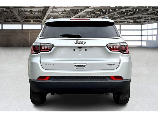 2025 Jeep Compass Latitude in Cars & Trucks in Mississauga / Peel Region - Image 4
