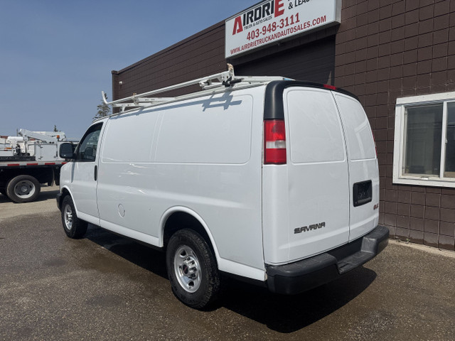 2012 GMC Savana Cargo Van 3500 in Cars & Trucks in Calgary - Image 3