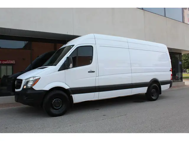 2017 Mercedes-Benz Sprinter 170\" - \"3.0L DIESEL\" - \"REAR HEA in Cars & Trucks in City of Toronto - Image 7
